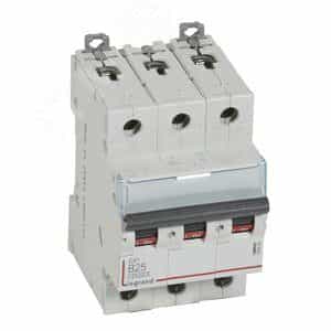 Выключатель автоматический трехполюсный 25А B DX3 10kА/16kА (408993)