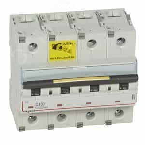 Выключатель автоматический четырехполюсный 100А C DX3 10kА/16kА (409363)